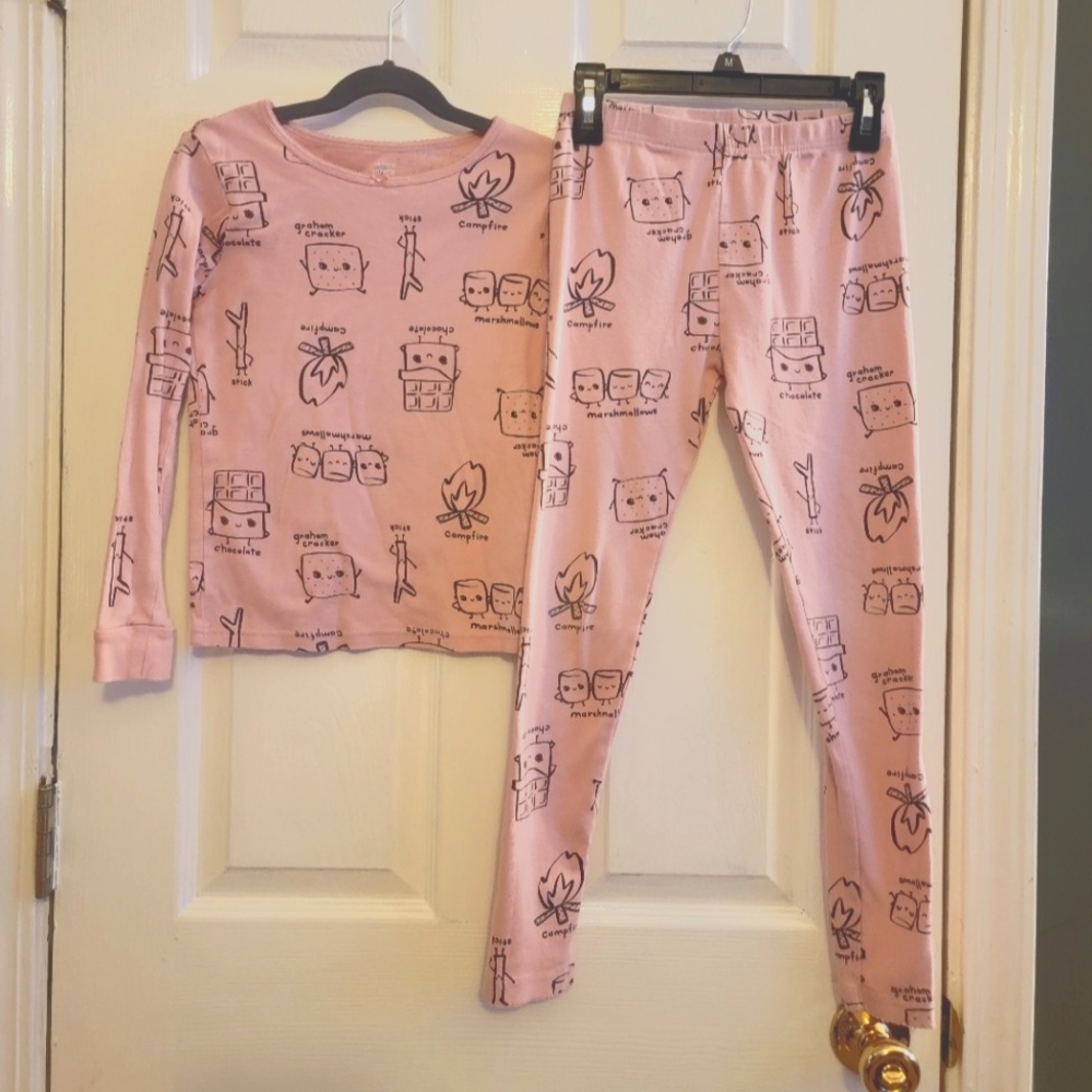 Carter's 2 piece girls jammies, size 10